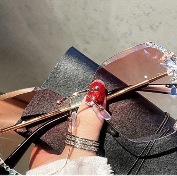 Large fashion rimless sunglasses - Picture 2 of 2